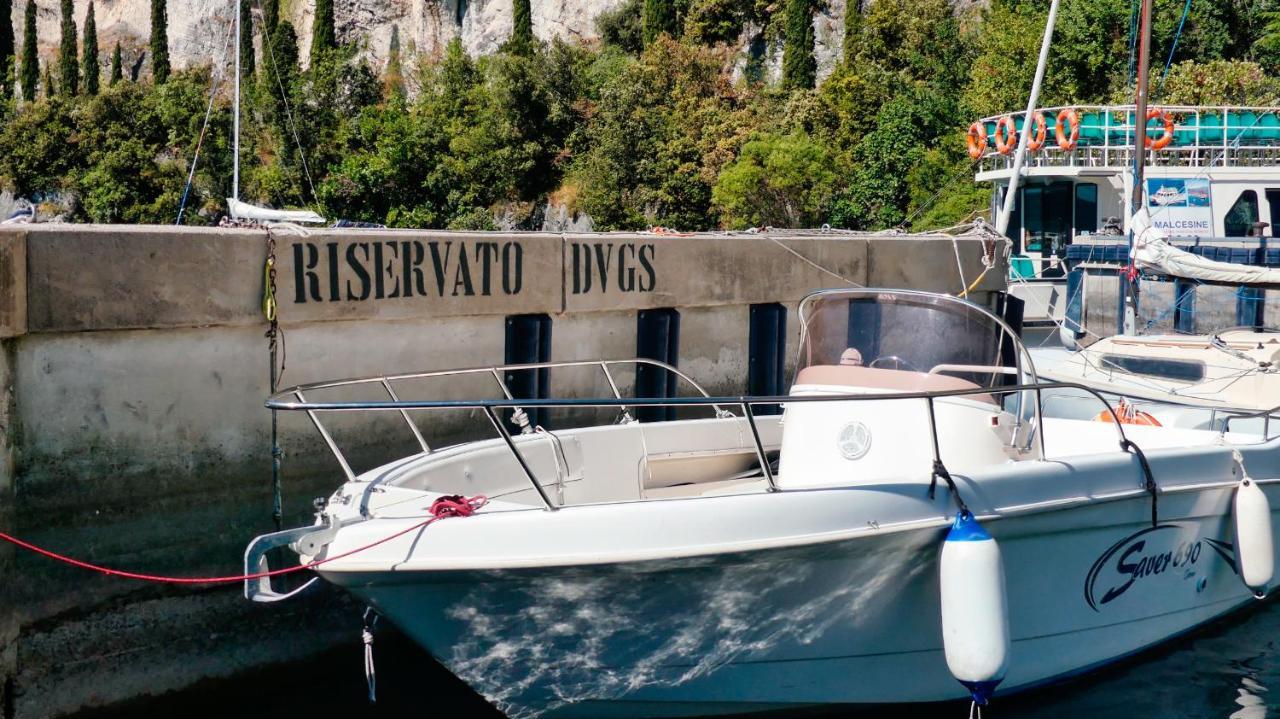 Dv Garda Suite Campione del Garda Ngoại thất bức ảnh